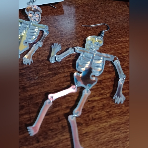 Skeleton Dangling Earrings- Iridesent - Picture 5 of 10
